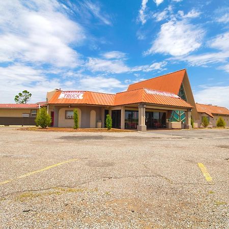 American Best Inn By Oyo I-35 Perry Near Lake Mcmurtry Екстериор снимка