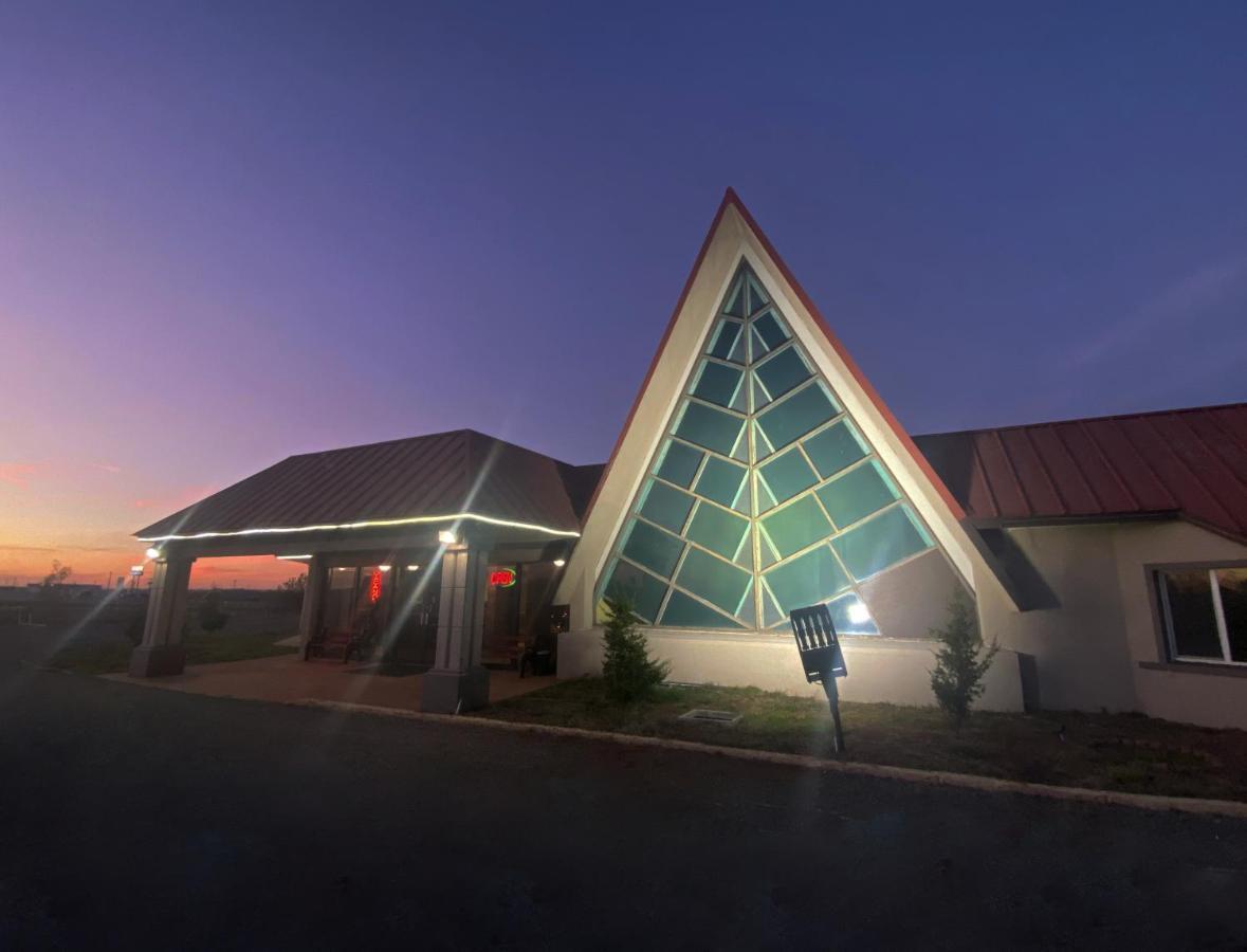 American Best Inn By Oyo I-35 Perry Near Lake Mcmurtry Екстериор снимка