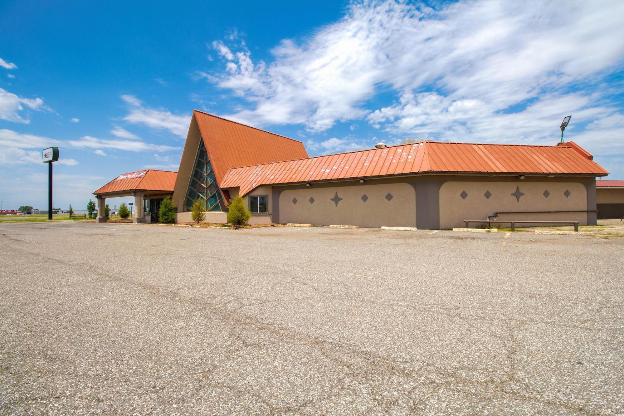 American Best Inn By Oyo I-35 Perry Near Lake Mcmurtry Екстериор снимка